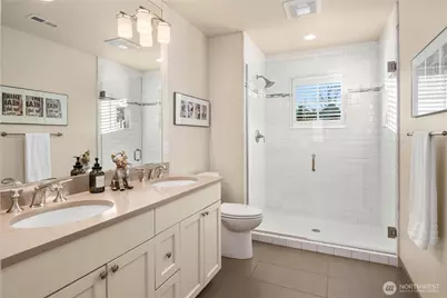 6016 Princeton Avenue NE, Seattle, WA 98115 - Photo 26