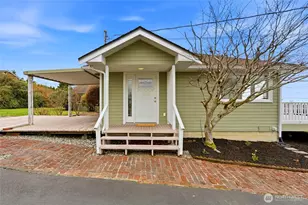 2602 Hillside Ln, Everett, WA 98203 - Photo 4