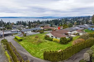 2602 Hillside Ln, Everett, WA 98203 - Photo 1