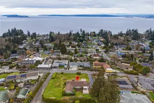2602 Hillside Ln, Everett, WA 98203 - Photo 34