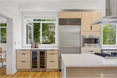 612 128th Avenue NE, Bellevue, WA 98005 - Photo 12