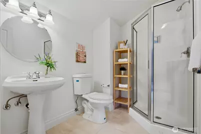 612 128th Avenue NE, Bellevue, WA 98005 - Photo 34