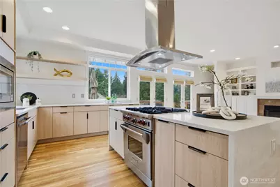 612 128th Avenue NE, Bellevue, WA 98005 - Photo 6