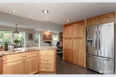 558 SW 333rd Court, Federal Way, WA 98023 - Photo 8