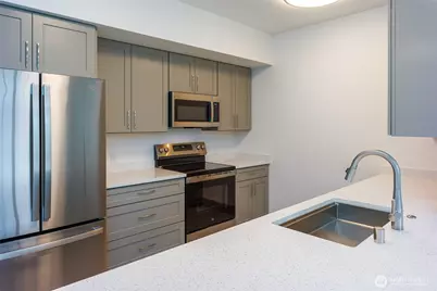 623 Morris Street #E1, La Conner, WA 98257 - Photo 8