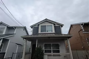 10050 19th Ave SW, Seattle, WA 98146 - Photo 2