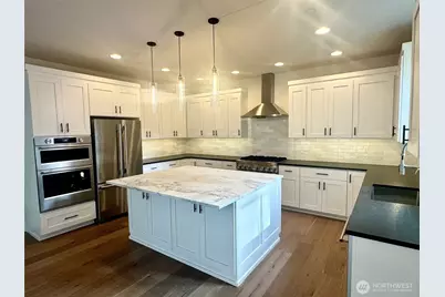 9207 NE 175th Street #B, Bothell, WA 98011 - Photo 8