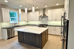 9207 NE 175th St, Bothell, WA 98011 - Photo 28