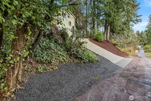 3616 W Arsenal Way, Bremerton, WA 98312 - Photo 32