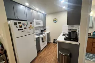 6519 4th Ave NE, Seattle, WA 98115 - Photo 10