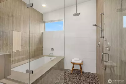 2449 S Spencer Street, Seattle, WA 98108 - Photo 26