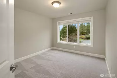 510 215th Court SE, Sammamish, WA 98074 - Photo 28