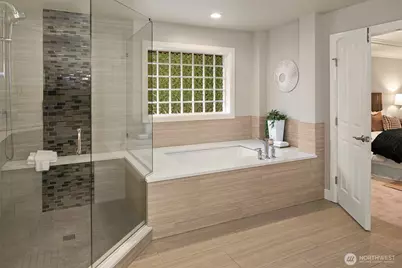 510 215th Court SE, Sammamish, WA 98074 - Photo 22