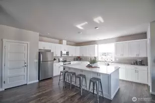 16628 8th Ave Ct E, Spanaway, WA 98387 - Photo 10