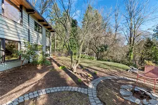 18407 51st Pl NE, Lake Forest Park, WA 98155 - Photo 32