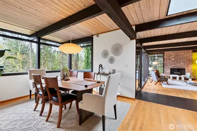 18407 51st Place NE, Lake Forest Park, WA 98155 - Photo 12