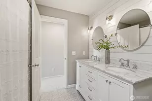 22225 45th Ave S, Kent, WA 98032 - Photo 32