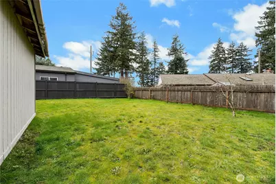 10628 20th Avenue S, Tacoma, WA 98444 - Photo 24