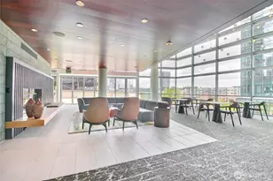 10700 NE 4th St, Bellevue, WA 98004 - Photo 32