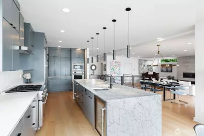 7734 Seward Park Avenue S, Seattle, WA 98118 - Photo 16