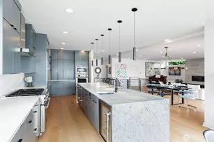 7734 Seward Park Ave S, Seattle, WA 98118 - Photo 16