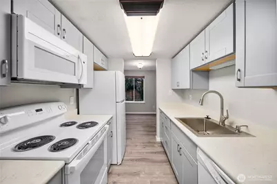 23415 101st Avenue SE #F110, Kent, WA 98031 - Photo 8