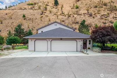 3151 Number 1 Canyon Road, Wenatchee, WA 98801 - Photo 2