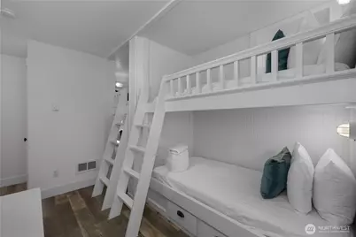 73 Sellwood Lane, Pacific Beach, WA 98571 - Photo 18