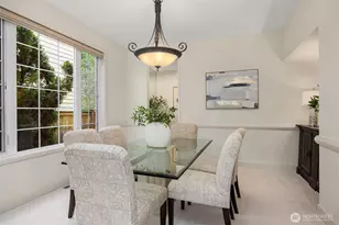 1306 275th Pl SE, Sammamish, WA 98075 - Photo 6