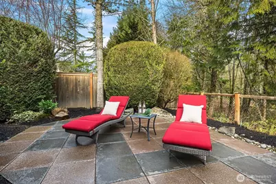 1306 275th Place SE, Sammamish, WA 98075 - Photo 36