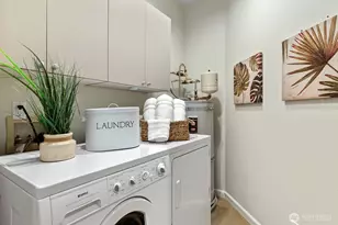 3900 2nd Ave NE, Seattle, WA 98105 - Photo 10