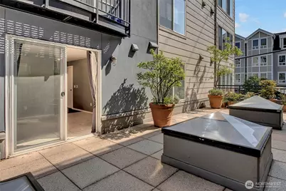 500 Aloha Street #107, Seattle, WA 98109 - Photo 28