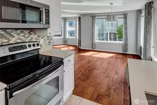 500 Aloha St, Seattle, WA 98109 - Photo 18