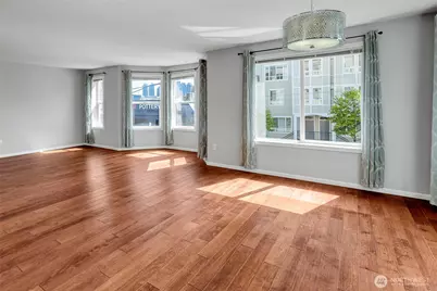 500 Aloha Street #107, Seattle, WA 98109 - Photo 10