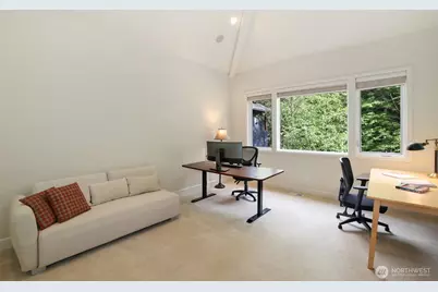 25846 NE 4th Place, Sammamish, WA 98074 - Photo 10