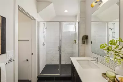 926 N 35th Street, Seattle, WA 98103 - Photo 30