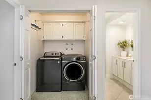 100 Ward St, Seattle, WA 98109 - Photo 28