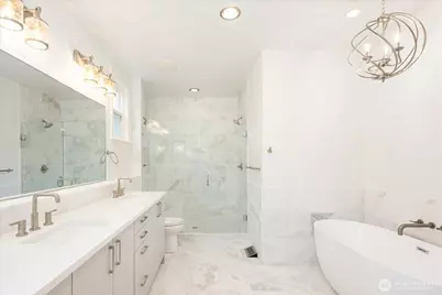 10207 NE 60th Street, Kirkland, WA 98033 - Photo 18