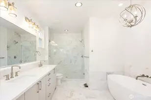 10207 NE 60th St, Kirkland, WA 98033 - Photo 18