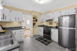 7729 18th Ave SW, Seattle, WA 98106 - Photo 16