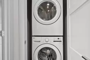 206 N 100th St, Seattle, WA 98133 - Photo 26