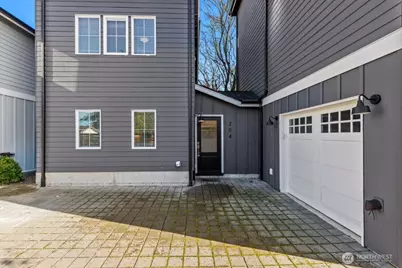206 N 100th Street #2, Seattle, WA 98133 - Photo 4