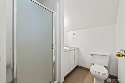 7505 Bridge Place NE, Bremerton, WA 98311 - Photo 12