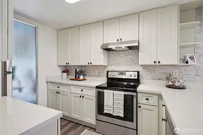 6668 137th Place NE #493, Redmond, WA 98052 - Photo 10