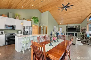 15107 N Lakeshore Dr, Entiat, WA 98822 - Photo 10