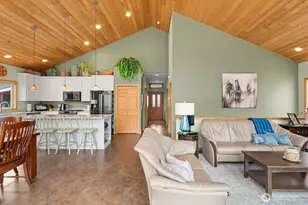 15107 N Lakeshore Dr, Entiat, WA 98822 - Photo 12