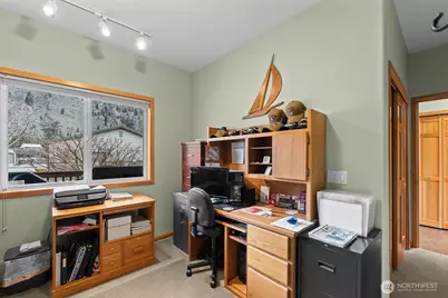 15107 N Lakeshore Drive, Entiat, WA 98822 - Photo 22