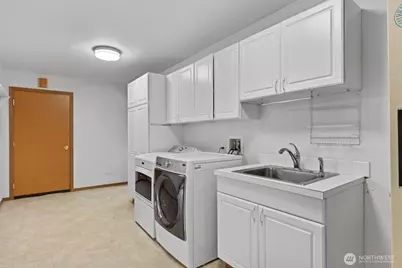 15326 Scenic Shores Drive SE, Yelm, WA 98597 - Photo 16