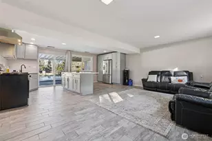 5603 81st St E, Puyallup, WA 98371 - Photo 10