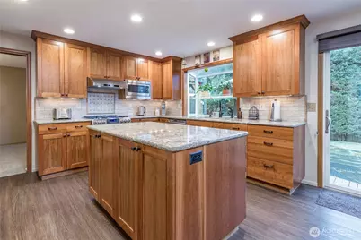 11504 SE 323rd Place, Auburn, WA 98092 - Photo 8